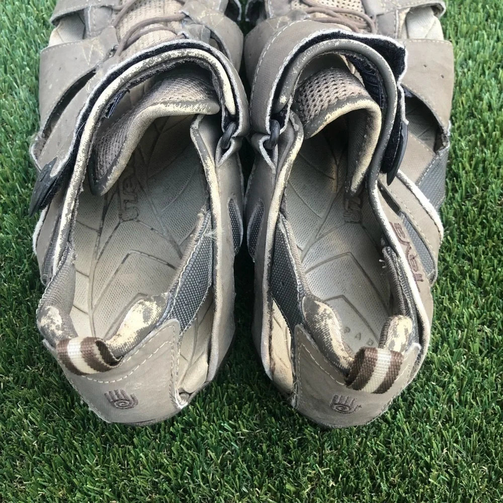 Teva open caged